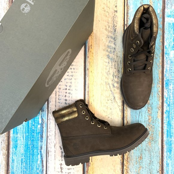 Timberland Shoes - Timberland Women's 6 Inch Boots